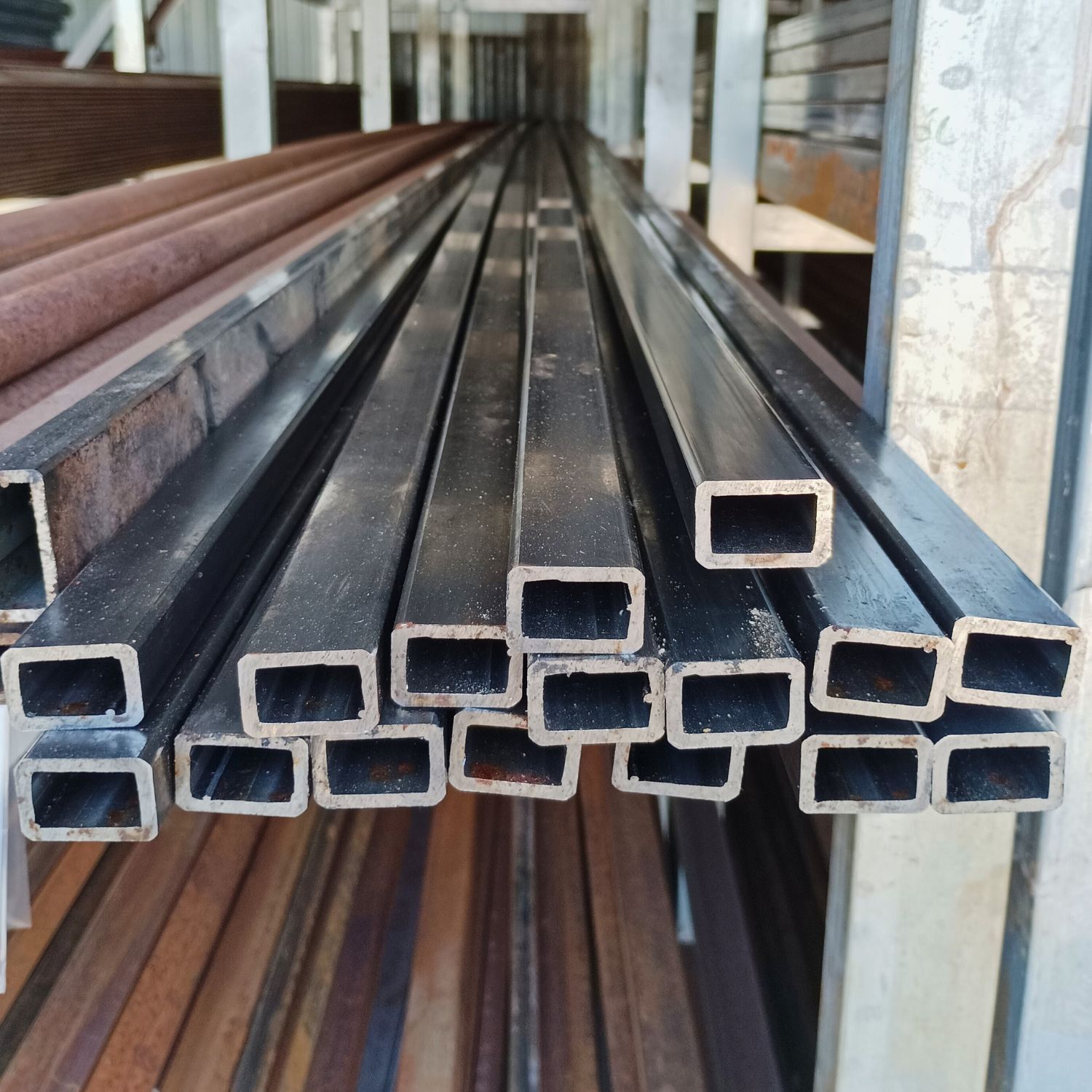 Profil 30x20 x 3mm 250cm Stalowy Zamknięty | 2,5m - obrazek 3