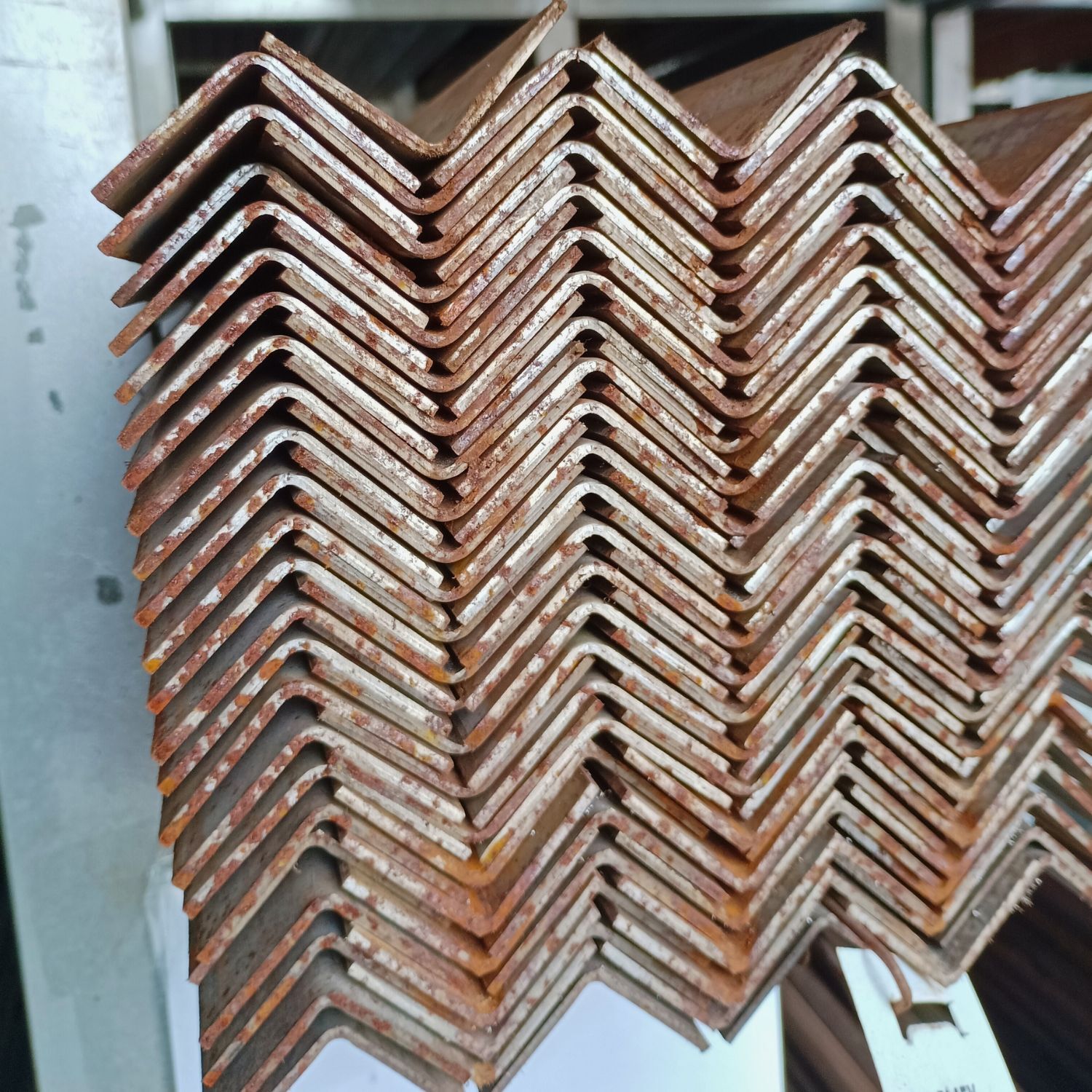 Kątownik 35x35 x 2,36mm 300cm Stalowy Zimnogięty 3m - obrazek 2