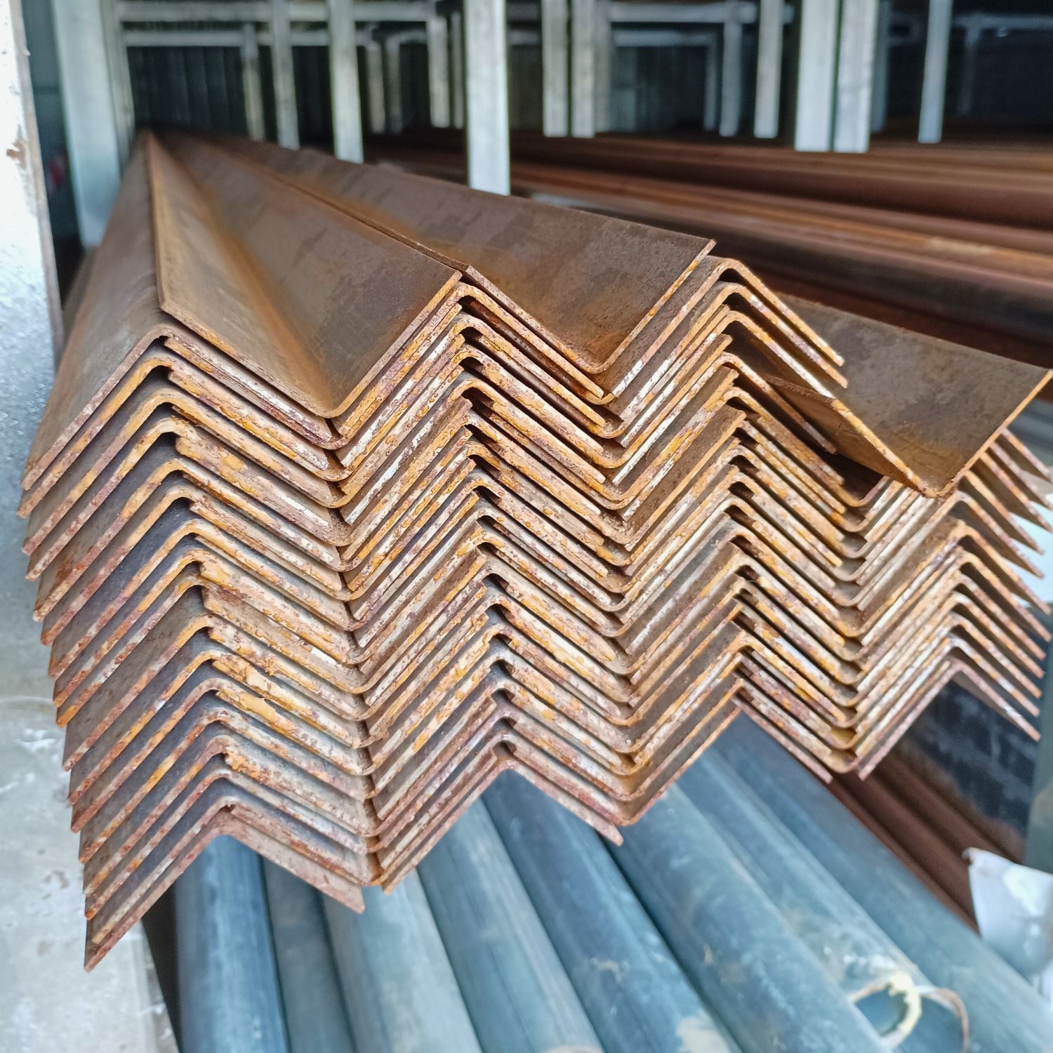 Kątownik 45x45 x 2mm 300cm Stalowy Zimnogięty 3m - obrazek 2